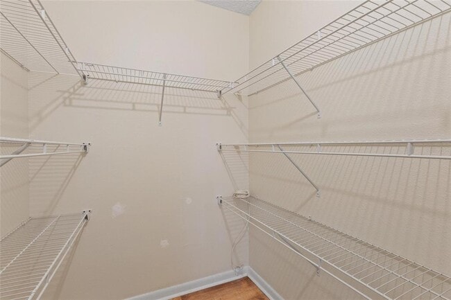 Building Photo - 230 N Bayshore Blvd