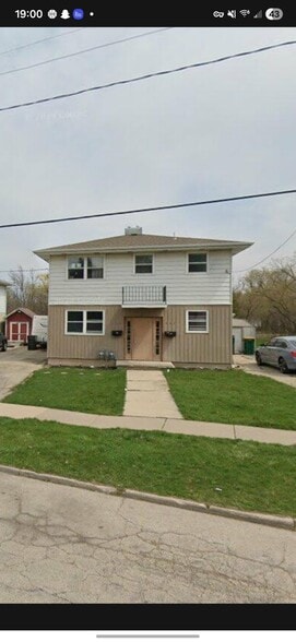 Building Photo - 457 Morris St