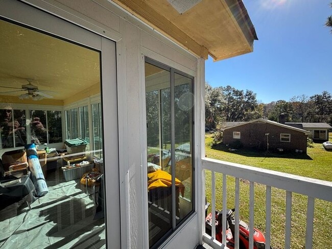 Building Photo - 2647 Blind Rd