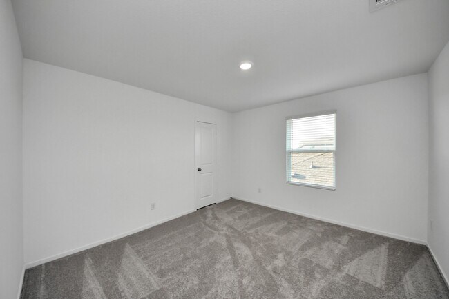 Building Photo - 6415 Geyser Starish Dr
