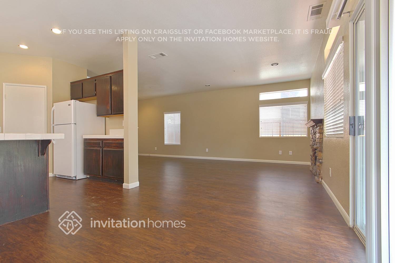 Building Photo - 15441 Martos Rd