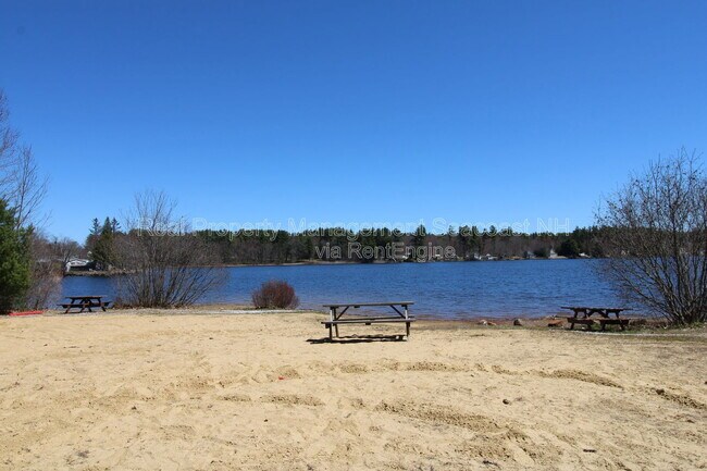 Building Photo - 94 Lakeshore Dr