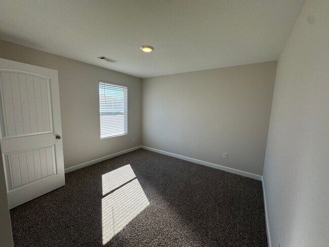 Building Photo - New Construction Community Home with 5 BEDROOMS!