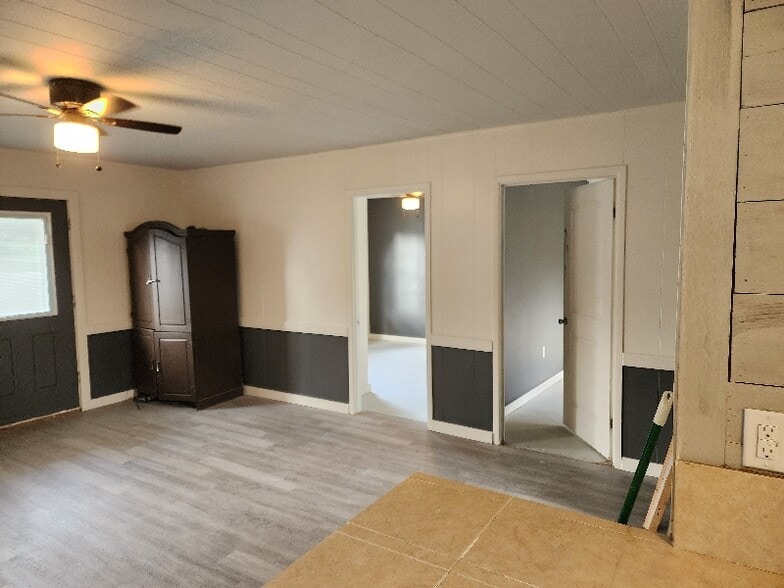 Building Photo - 137 Chickasaw
