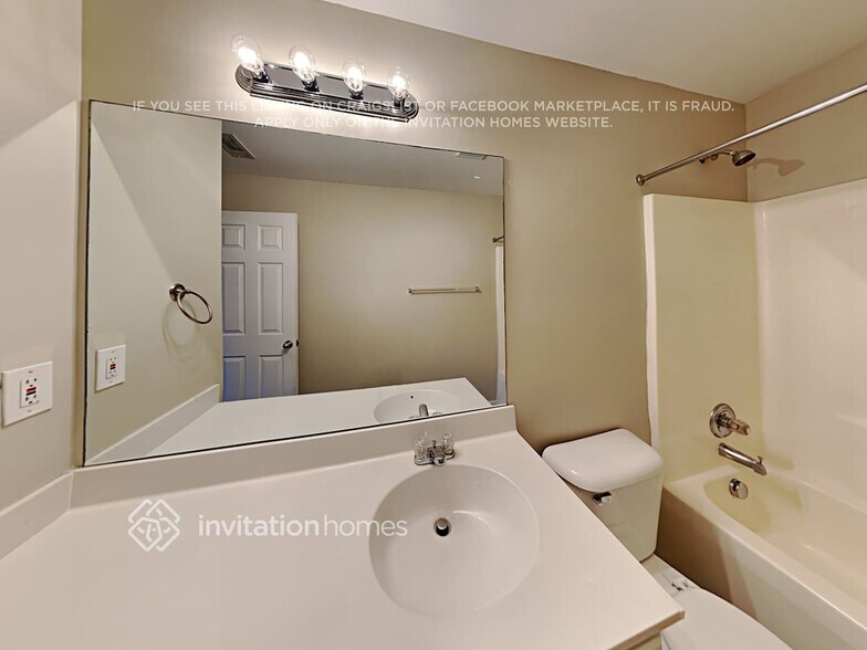 Building Photo - 604 Wiley Ct