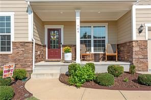 Building Photo - 704 Woodbridge Dr
