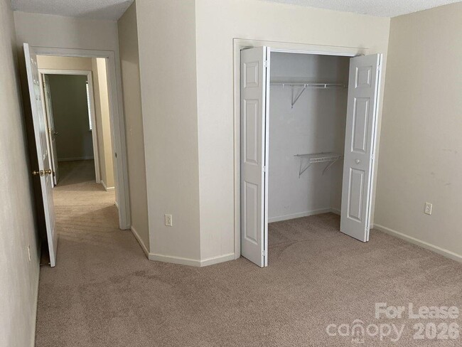 Building Photo - 10603 Old Bridge Ln