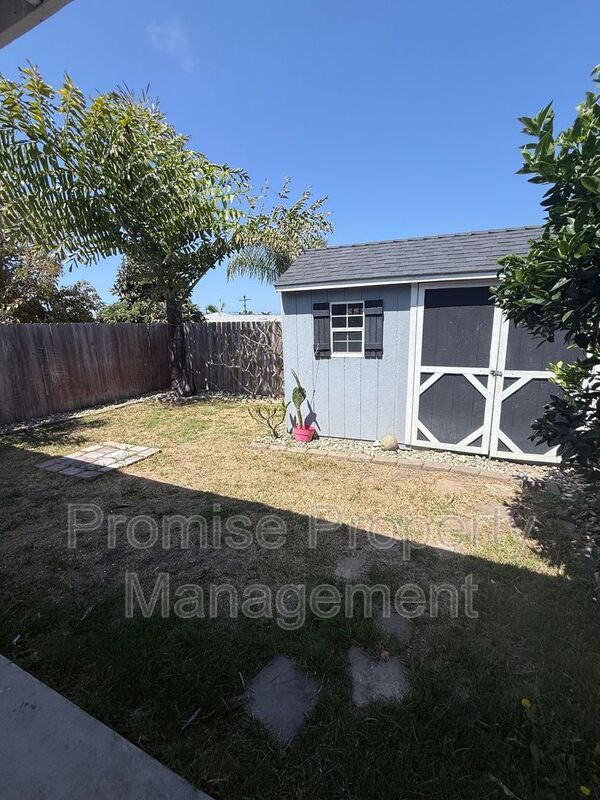 Building Photo - 1209 Langford St