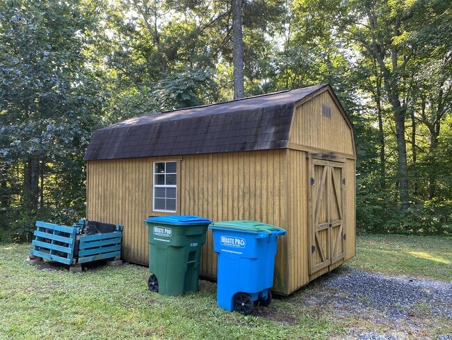 Building Photo - 96 White Oak Gap Rd