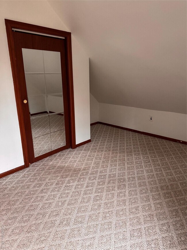 Building Photo - 113 Brewery Rd