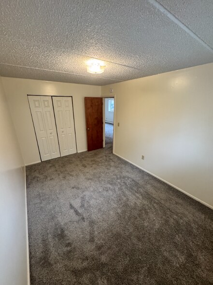 Building Photo - 535 Jefferson St SE