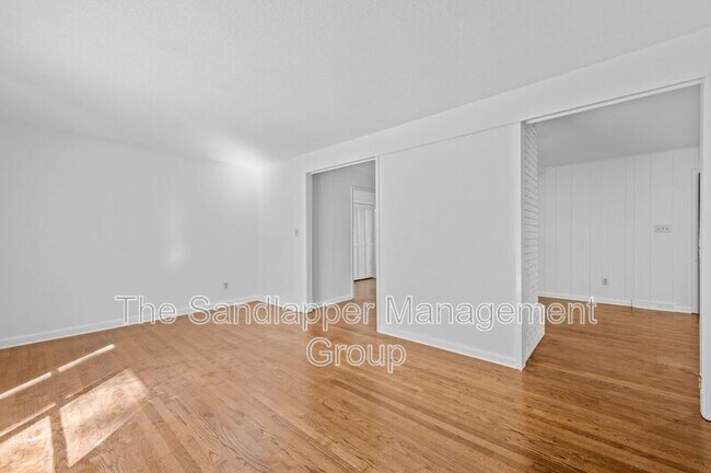 Building Photo - 108 Furlong Rd