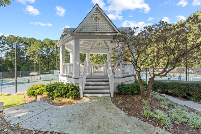 Building Photo - 2637 Forest Meadow Ln