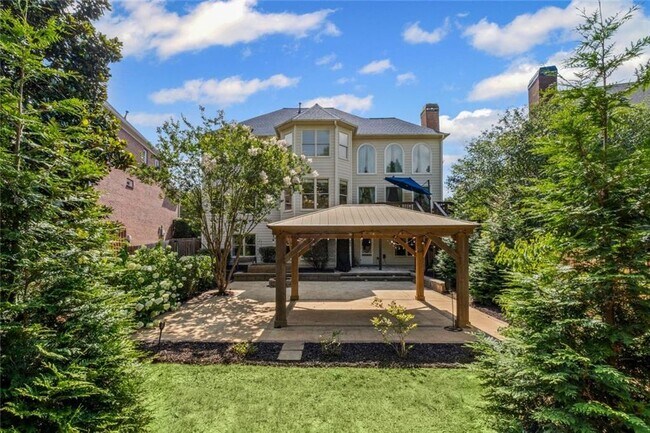 Building Photo - 12857 Waterside Dr