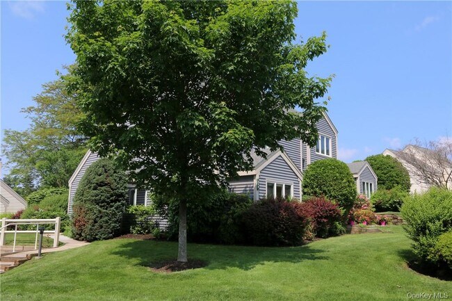 Building Photo - 218 Stoneway Ln