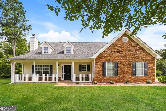 Primary Photo - 110 Lumby Ln