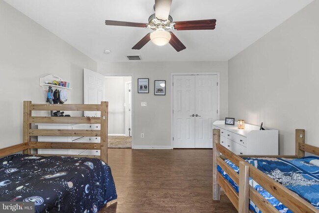 Building Photo - 15590 Canvasback Ct