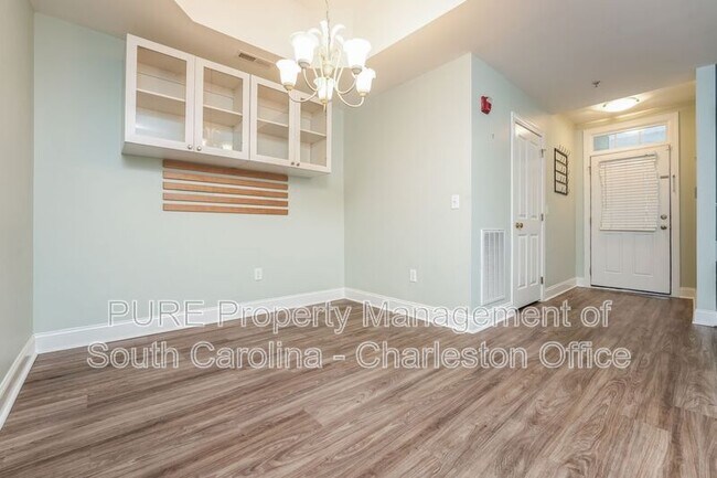 Building Photo - 7211 Indigo Palms Way