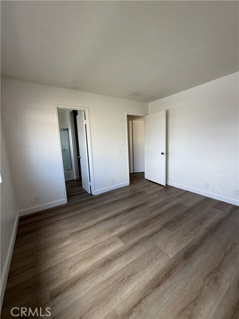 Building Photo - 7911 Glencoe Drive