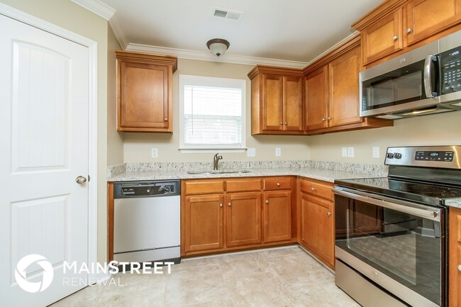 Building Photo - 1513 Sunray Dr