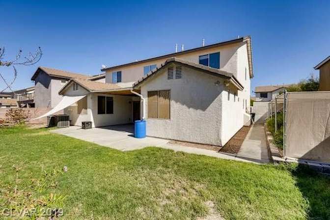 Building Photo - 27 Desert Gallery St