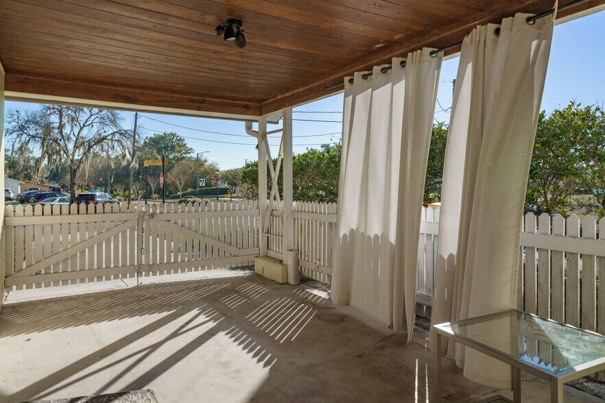Carport - 117 Trout Ave