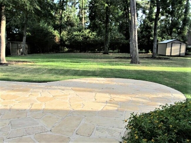 Building Photo - 7111 Nickaburr Creek Dr