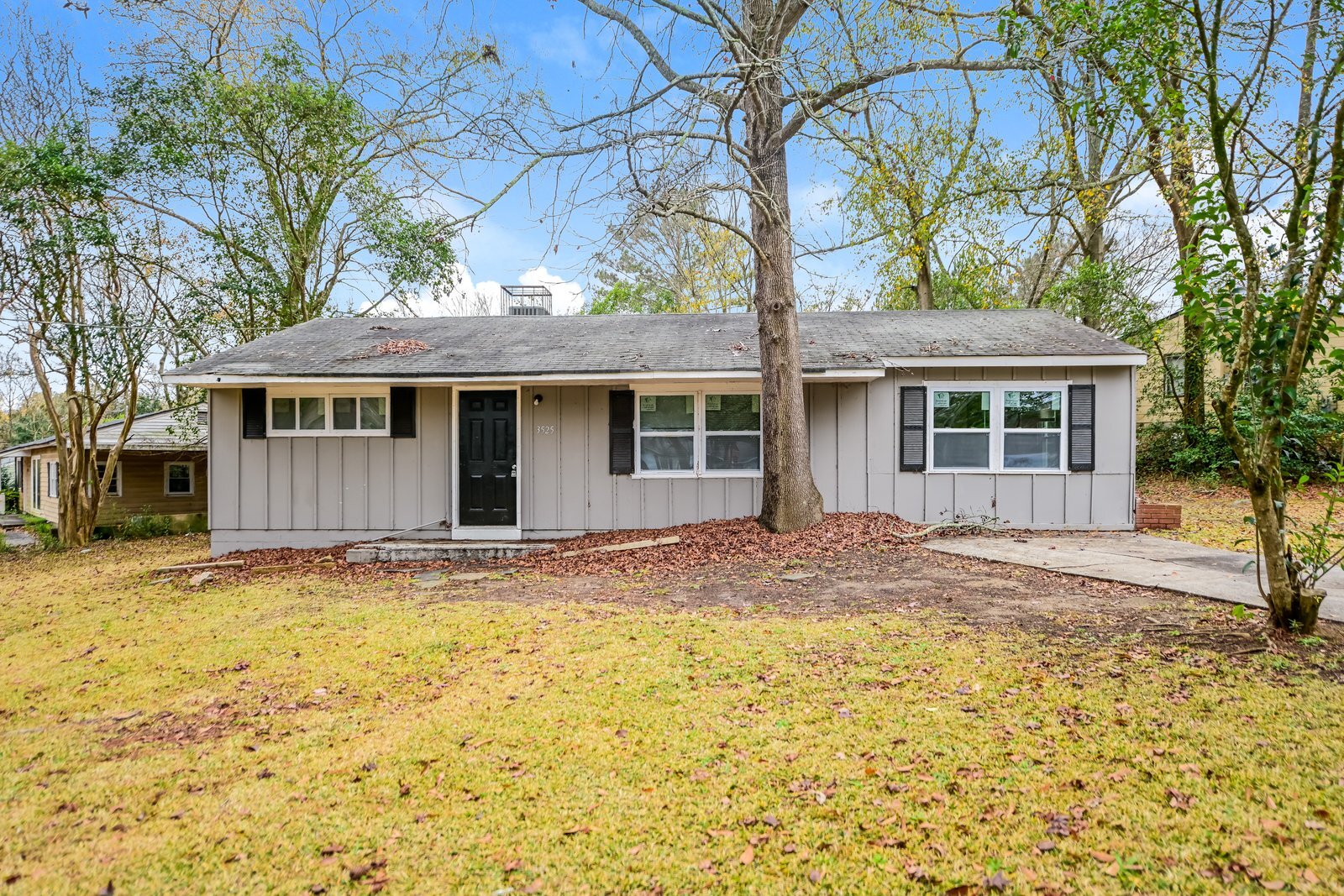 Building Photo - 3525 Travis Blvd