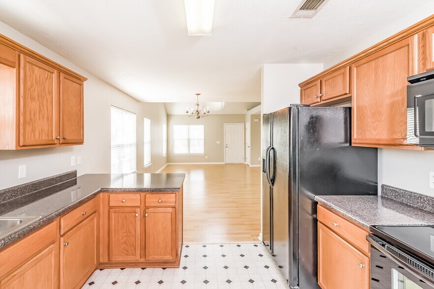 Building Photo - 1202 Elisha Ct