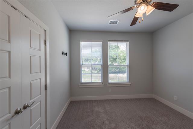 Building Photo - 9612 Sullivan Ln