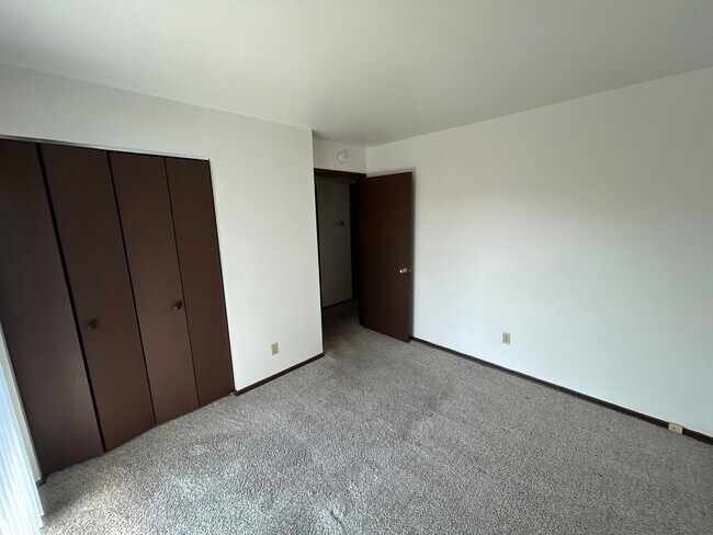 Building Photo - 120 McDonough St