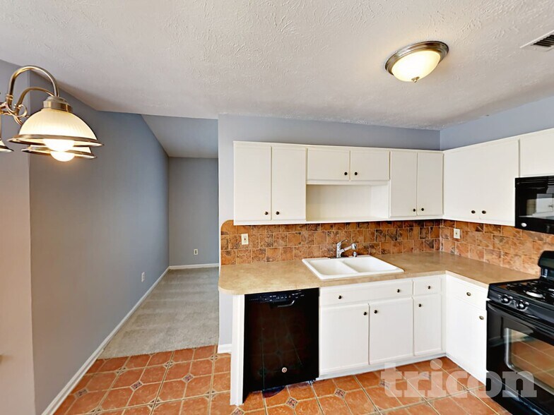 Building Photo - 1680 Rolling Hills Trail SE