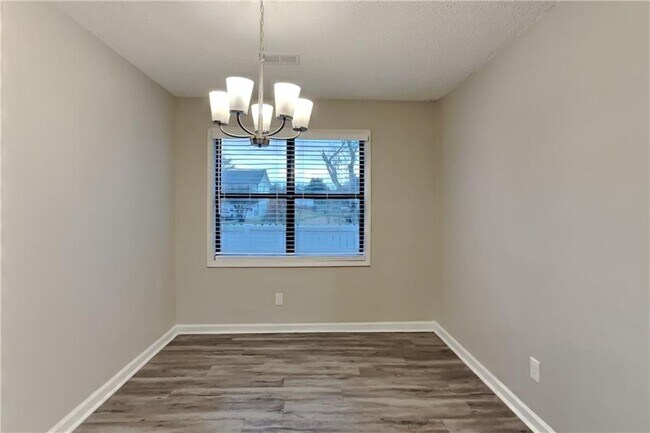 Building Photo - 2788 Water Valley Rd