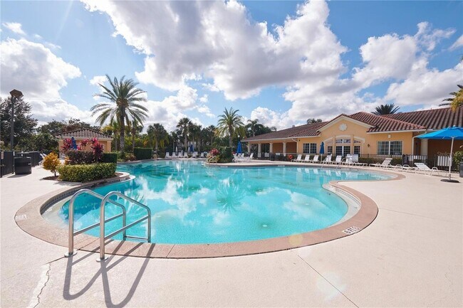 Building Photo - 2745 Oakwater Dr