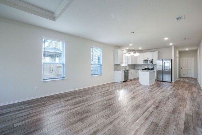 Building Photo - 181 Sugarberry Dr