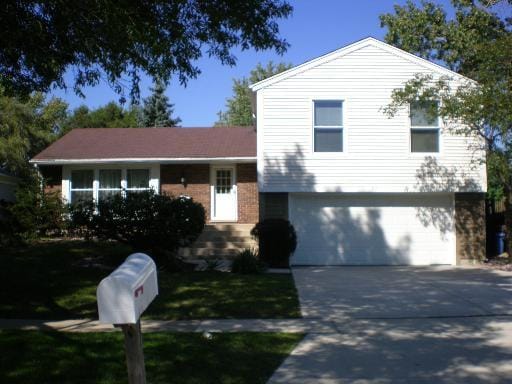 Primary Photo - 97 N Walnut Ln