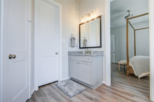 Building Photo - 7314 Kingbird Cv Ct