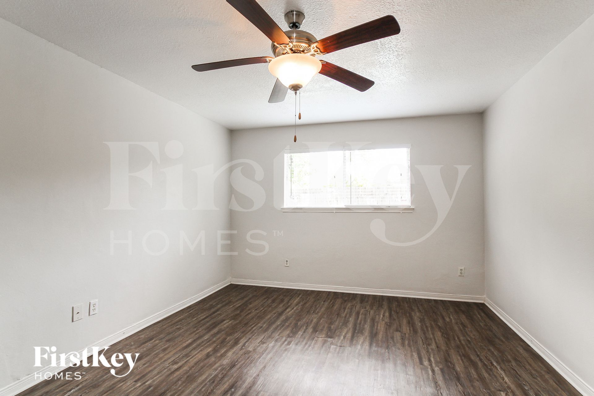 Building Photo - 7006 Falling Waters Dr