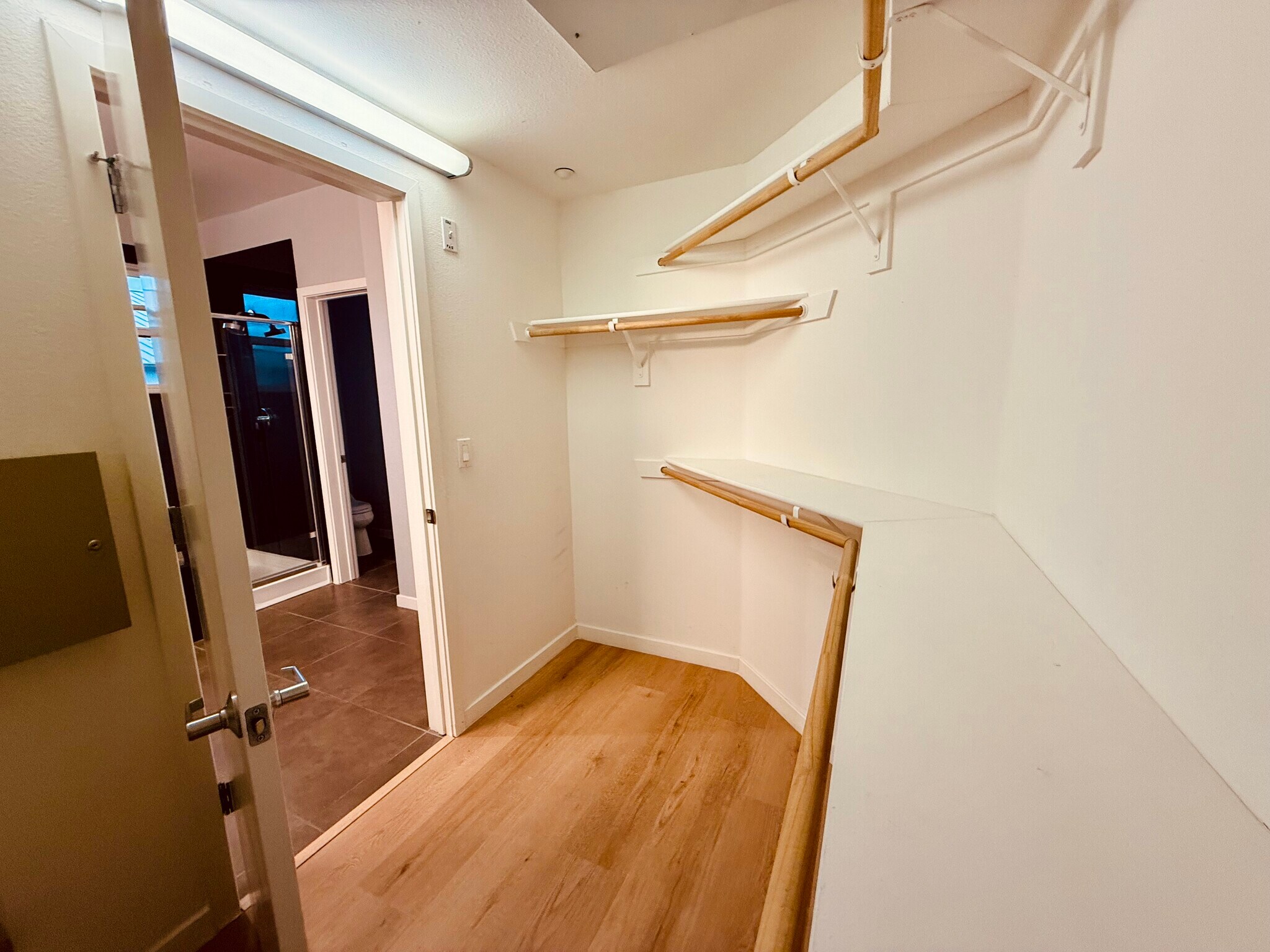 Building Photo - 2869 Regatta Dr