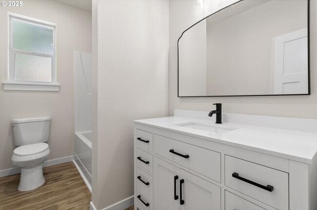 Building Photo - 85152 Winding Way