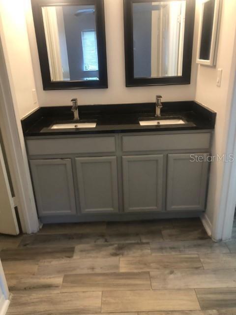 Building Photo - 196 Riverbend Dr