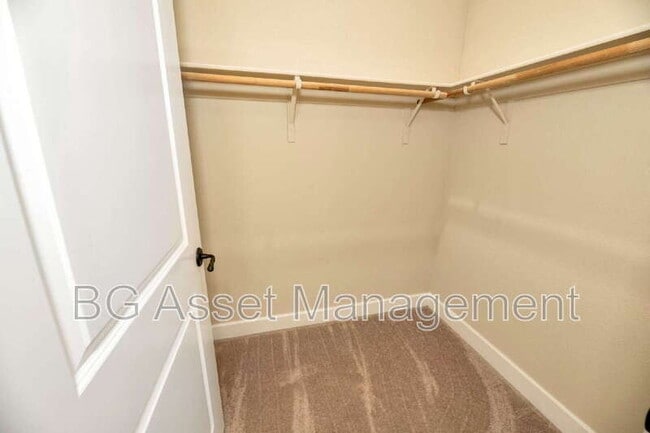 Building Photo - 1240 Sonata Dr