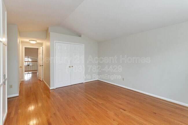 Building Photo - 7579 Cross Gate Ln