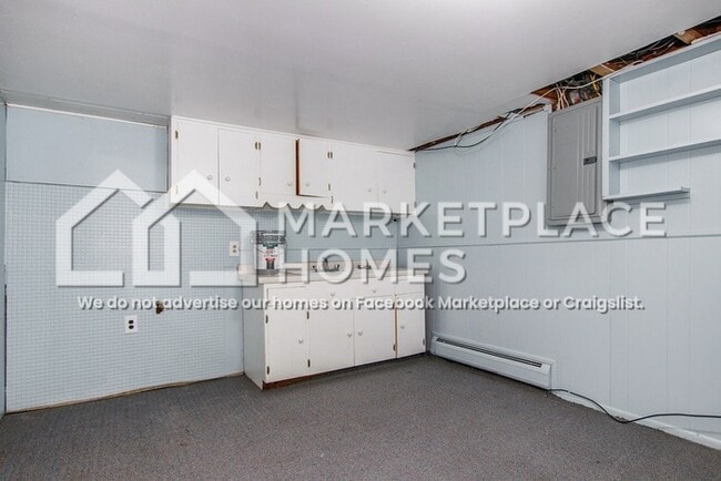 Building Photo - 5244 Bart Ave