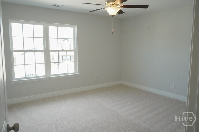 Building Photo - 33 Sago Palm Wy