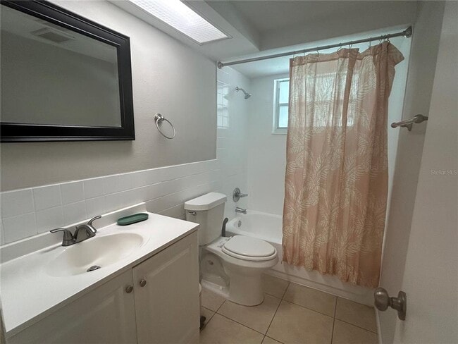 Building Photo - 3201 Elkridge Dr