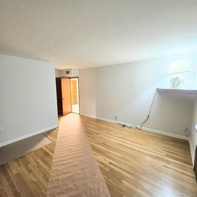 Building Photo - 109 Rockwell St