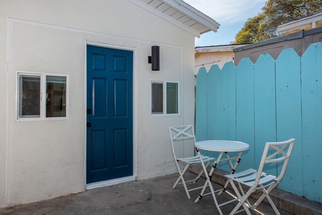 Building Photo - 208 S Voluntario St