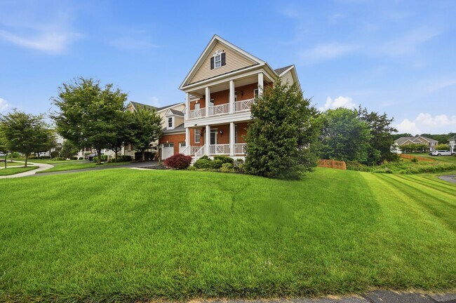 Building Photo - 24267 Purple Finch Dr