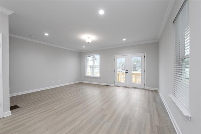 Building Photo - 1994 Main St NW